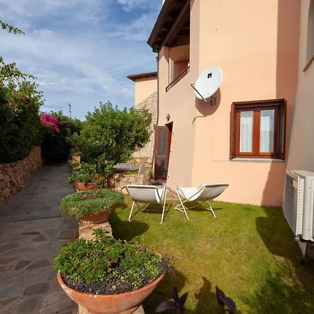 Taverna Perla Marina 4 * San Teodoro (Sardinia)